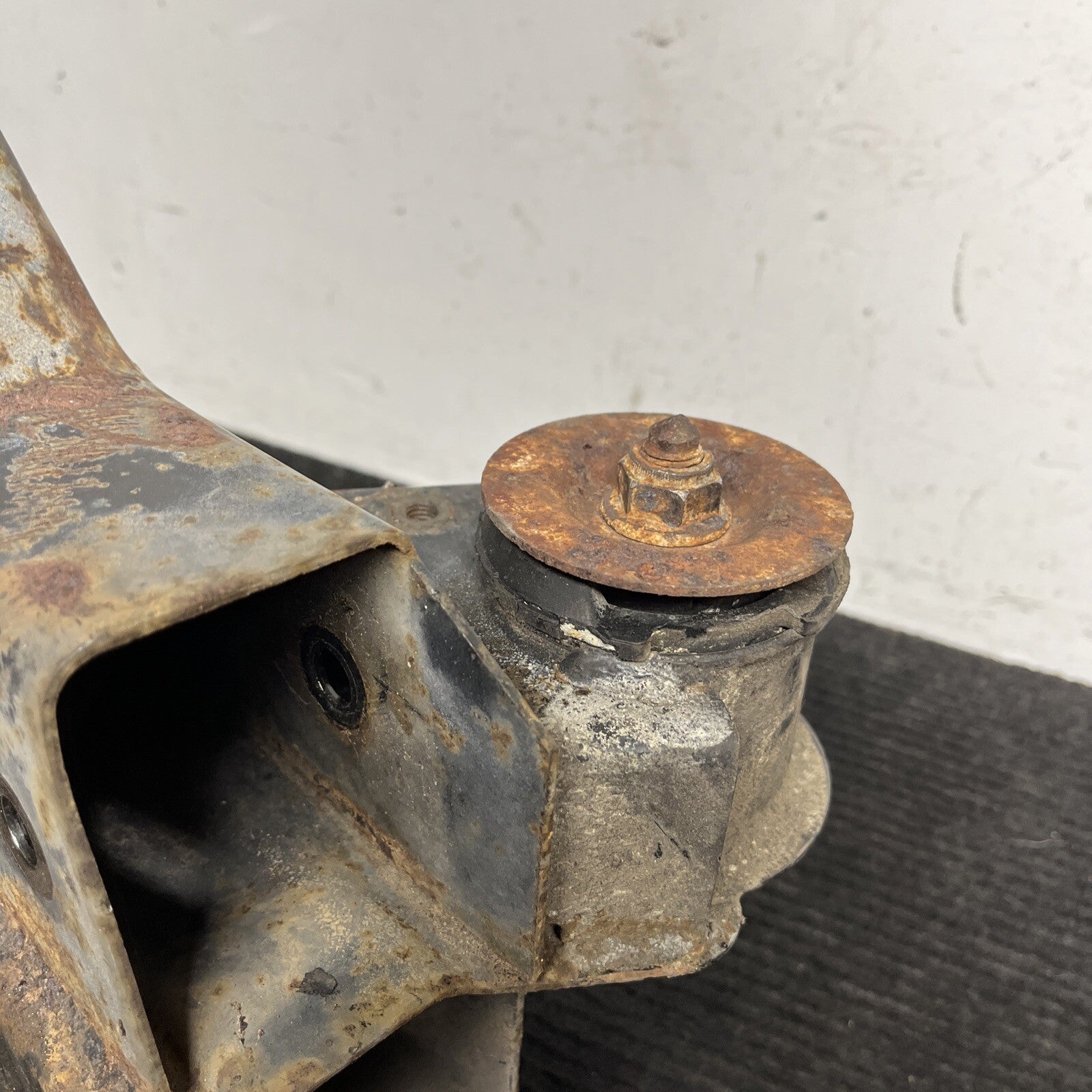 ☑️ 95-99 Bmw E36 M3 Rear Lower Axle Suspension Carrier Subframe Cradle OEM