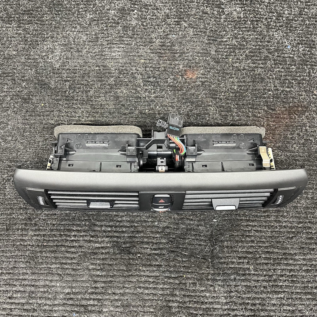 ☑️ 14-20 OEM BMW F22 F30 F32 F36 F87 F80 Front Dash Center Air Vent Grille Black