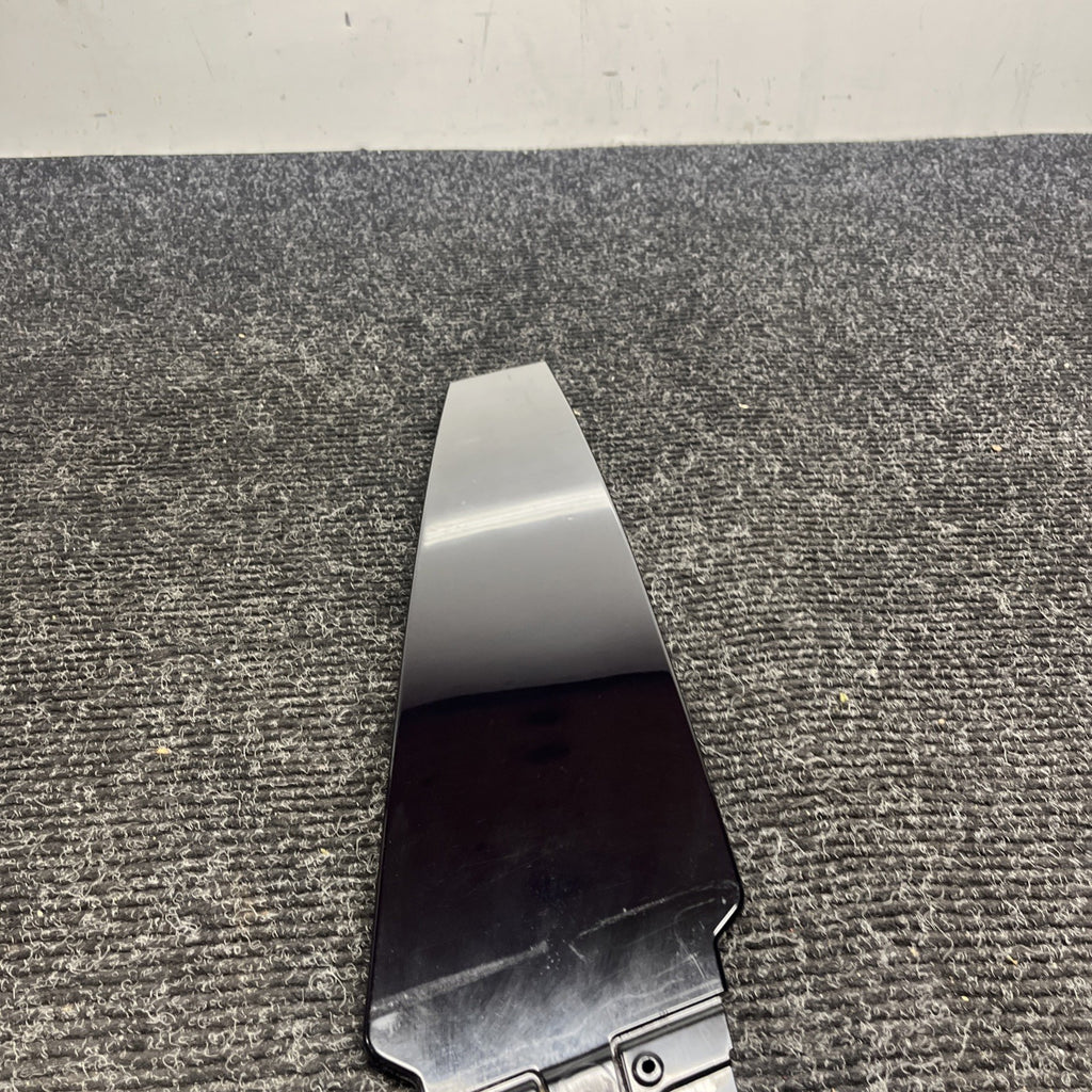 ☑️ 14-17 Maserati Ghibli Front Left Driver Side Door Pillar Trim Panel OEM