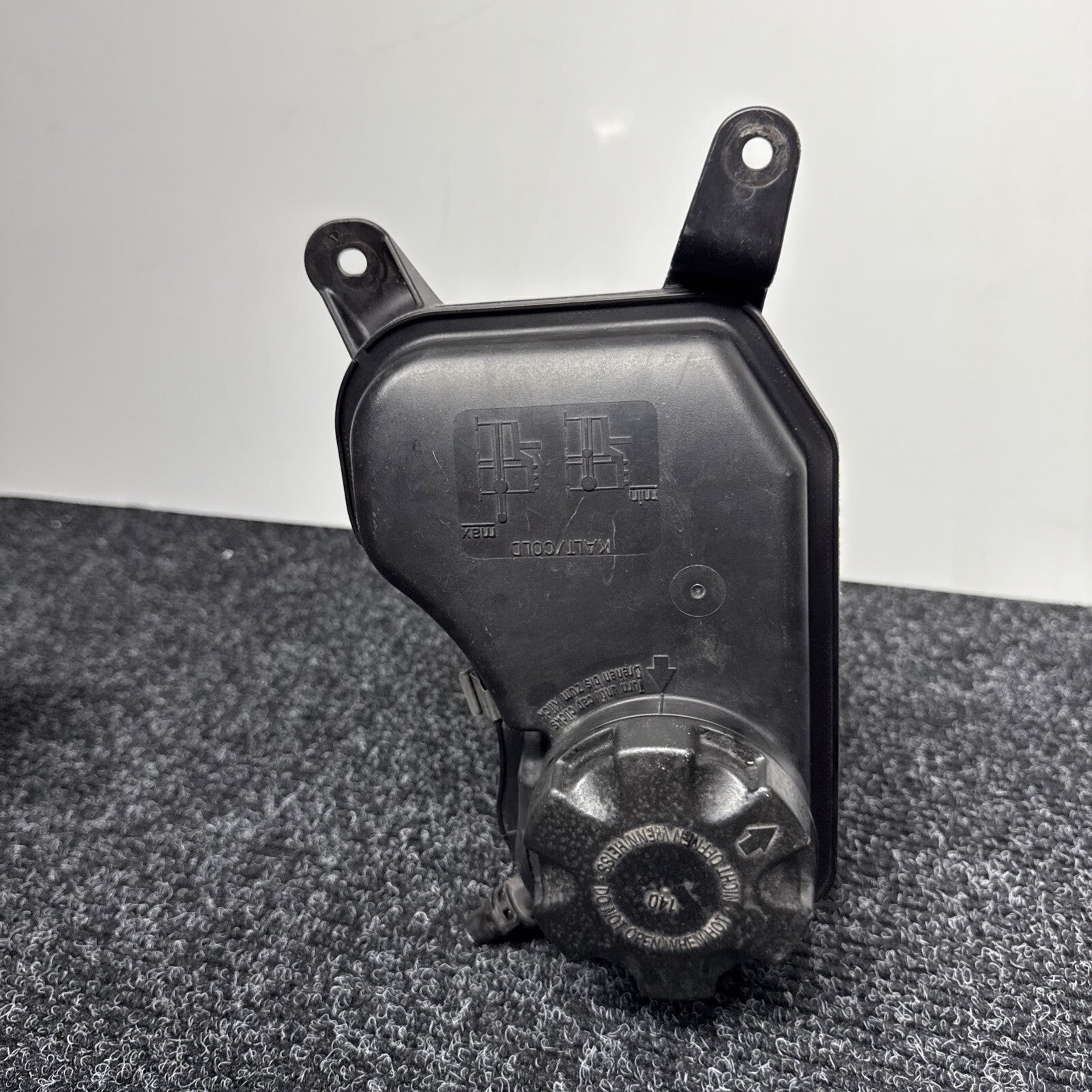 ☑️ 06-13 BMW E82 E88 E90 E92 E93 Radiator Expansion Tank Coolant Reservoir OEM