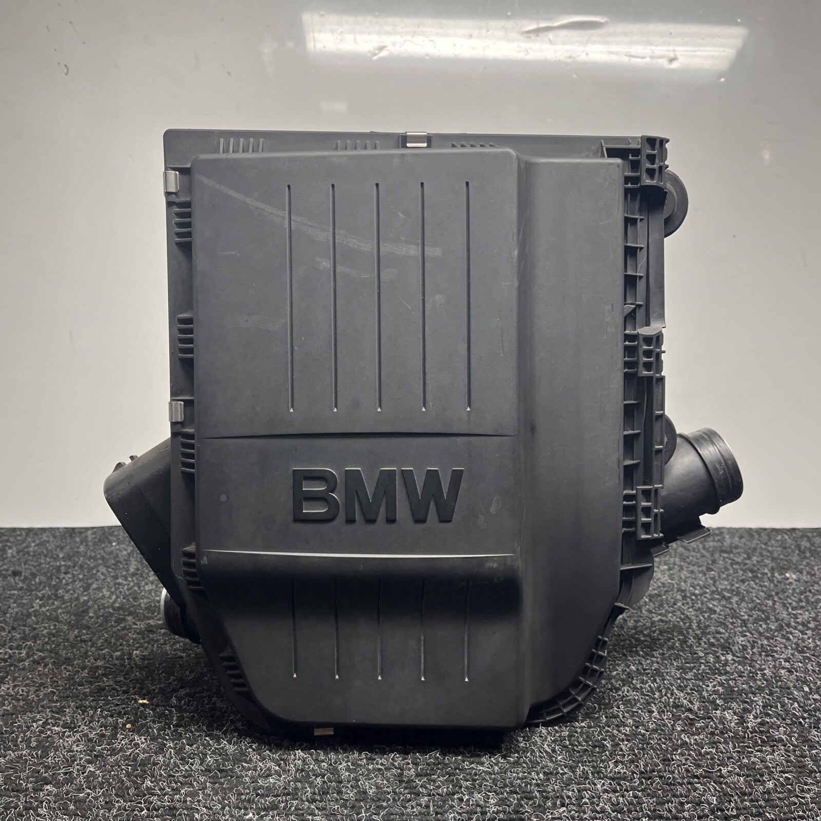 ☑️ 08-13 BMW 128i 135i E82 E88 AIR FILTER CLEANER INTAKE BOX OEM