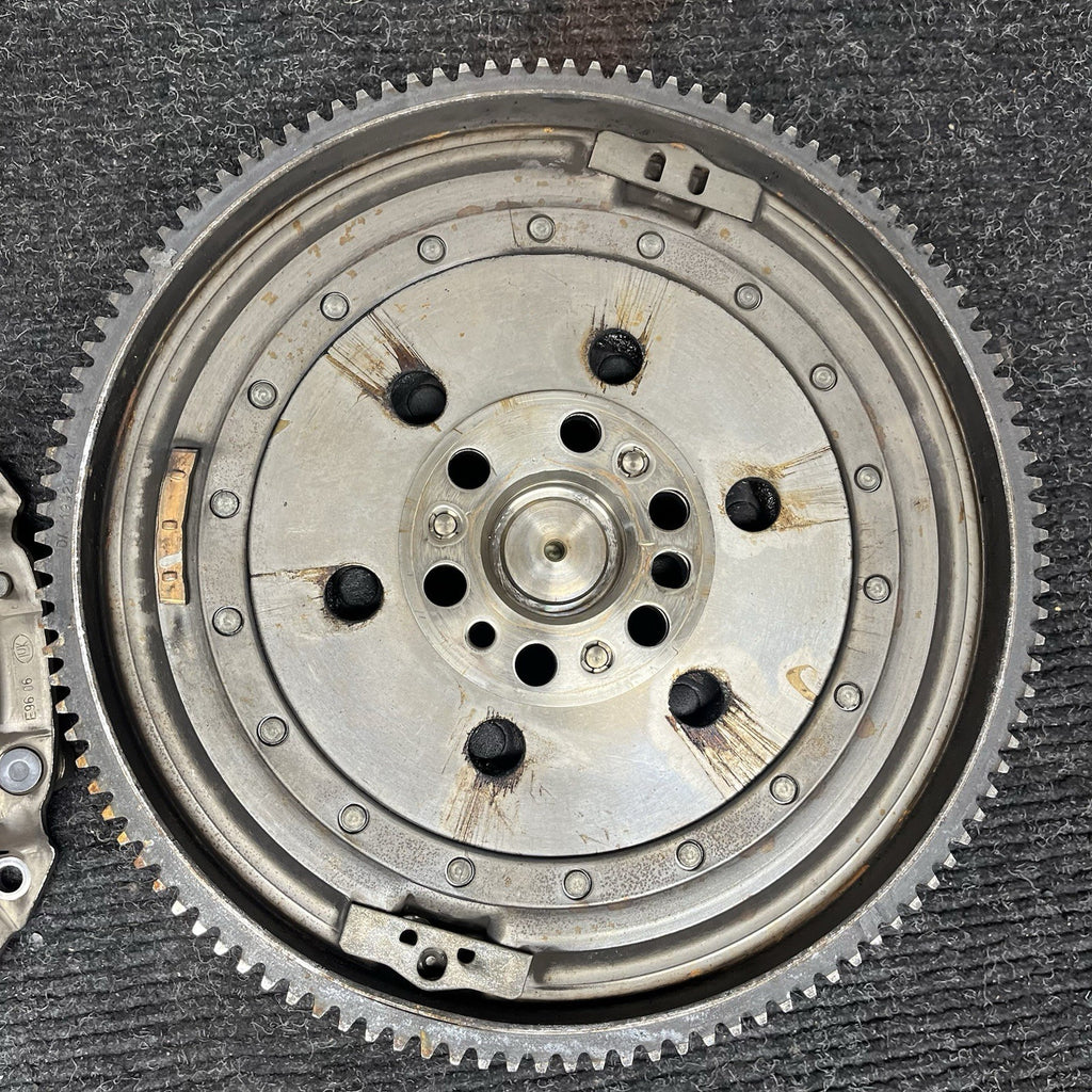 ☑️ 09-13 BMW N54 Manual 6 Bolt Dual Mass Flywheel w Clutch Kit 135i 335i