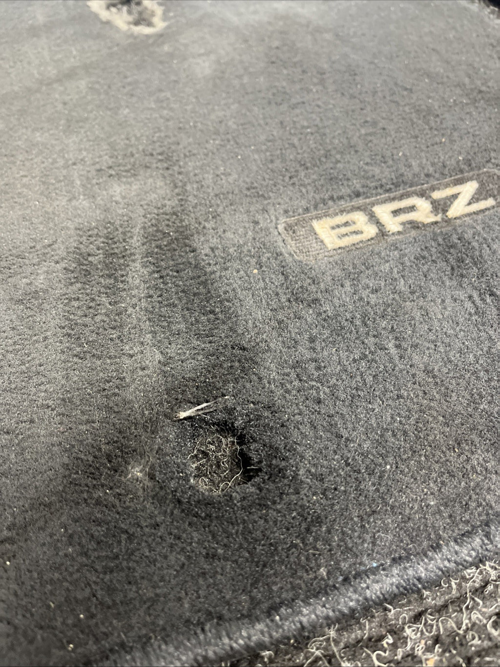 ☑️ Subaru BRZ Front And Rear Complete Carpet Floor Mat Set OEM