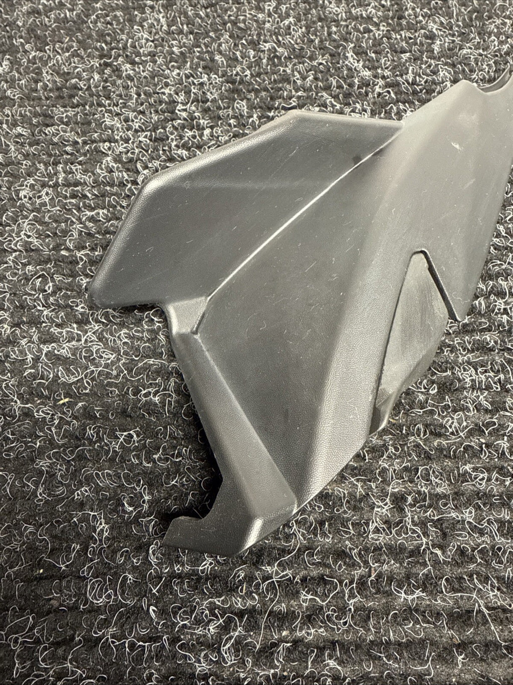 ☑️ 22-24 TOYOTA GR86 SUBARU BRZ WINDSHIELD LEFT COWL PANEL TRIM OEM 91423CC010