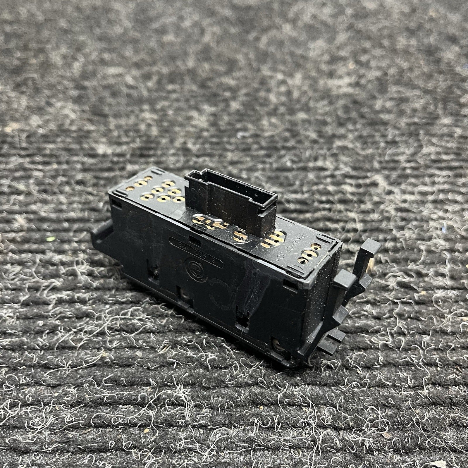 ☑️ BMW E46 330 325 323 PASSENGER WINDOW CONTROL SWITCH 6902178