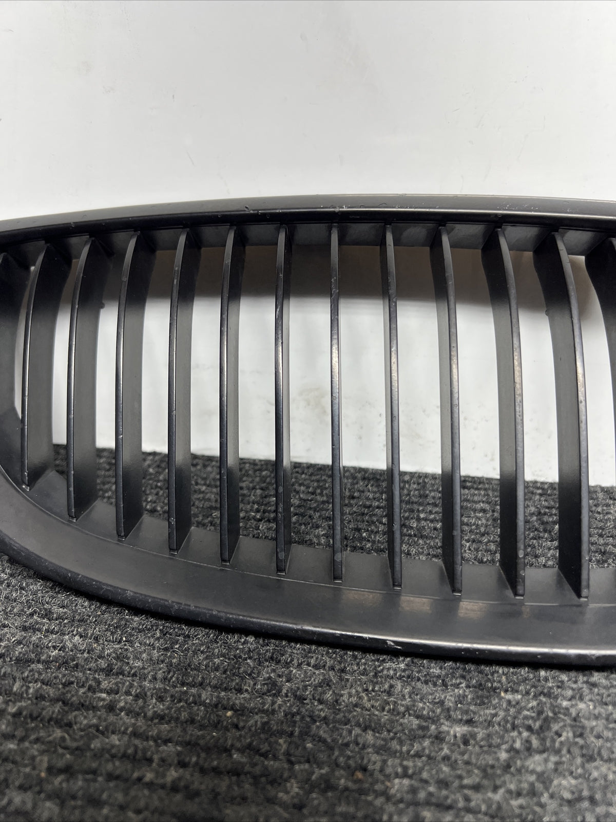 Front Hood Grille Right Passenger Side For BMW OEM# 51137157278 E92 E93 Chrome