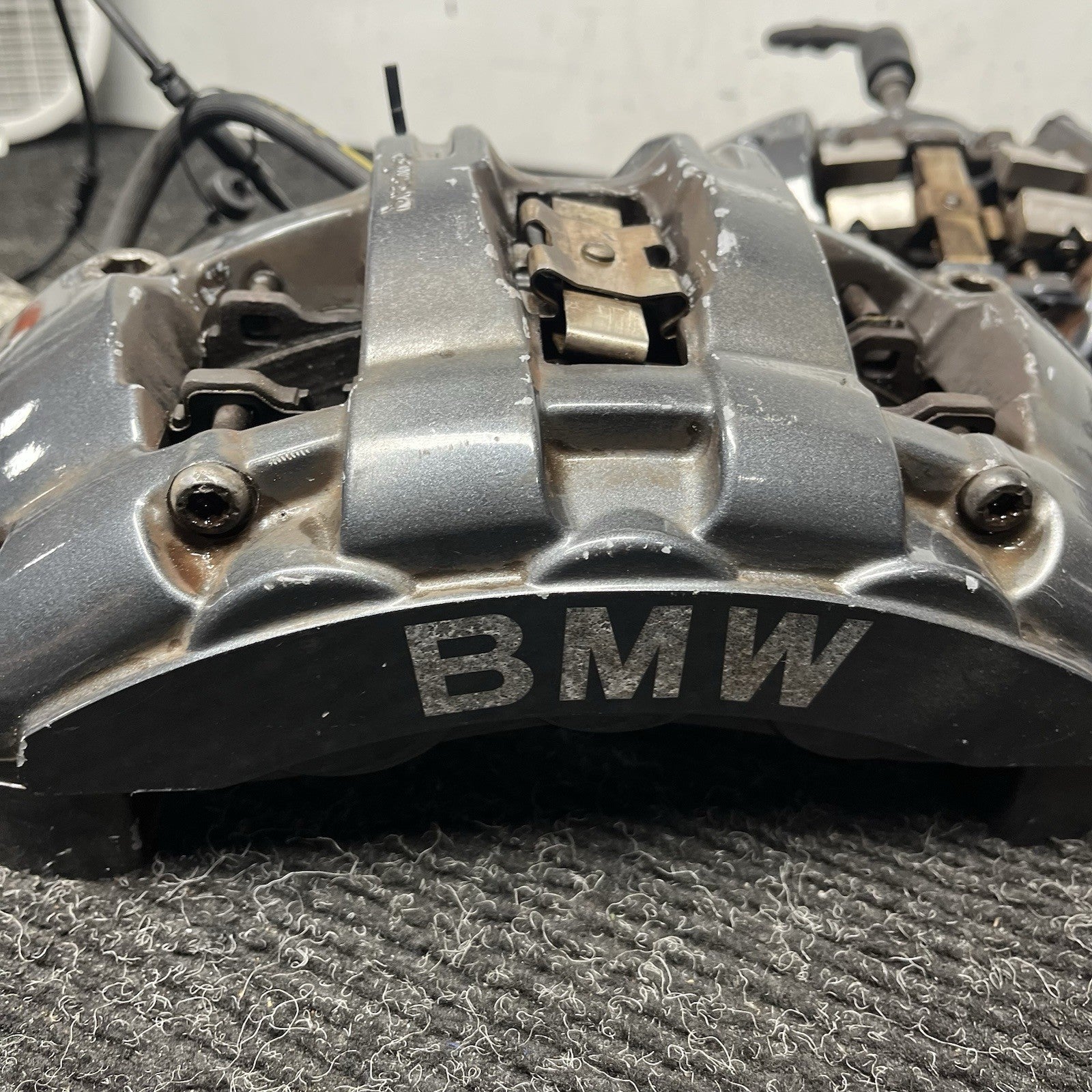 ☑️BMW E82 E88 135i FRONT REAR BRAKE CALIPERS SET FOUR BREMBO GREY GRAY 08-13 OEM