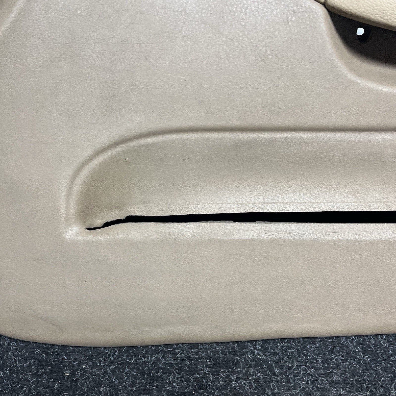 ☑️ 1994-99 BMW E36 PASSENGER SIDE DOOR PANEL RIGHT BEIGE CARD CONVERTIBLE COUPE
