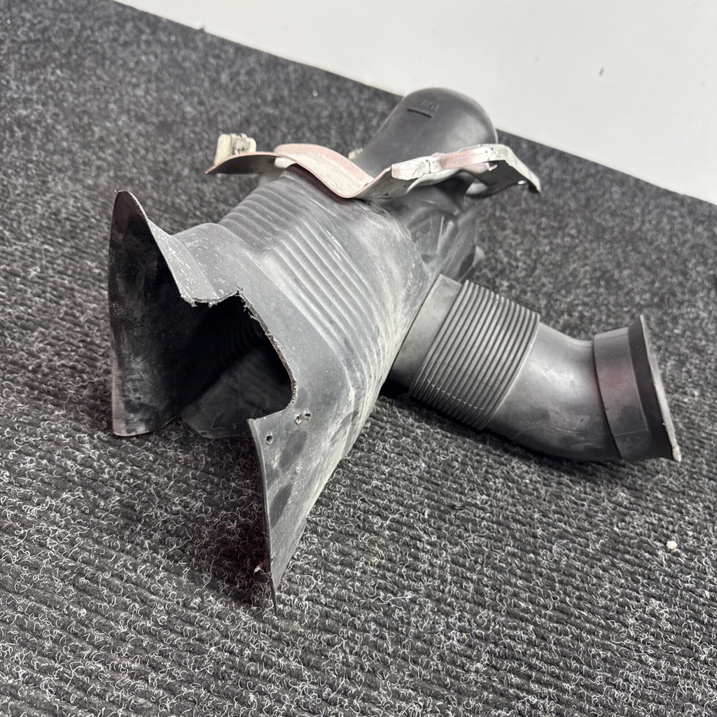 ☑️ 2001-2006 BMW E46 M3 Brake Air Duct Left Driver 7893051