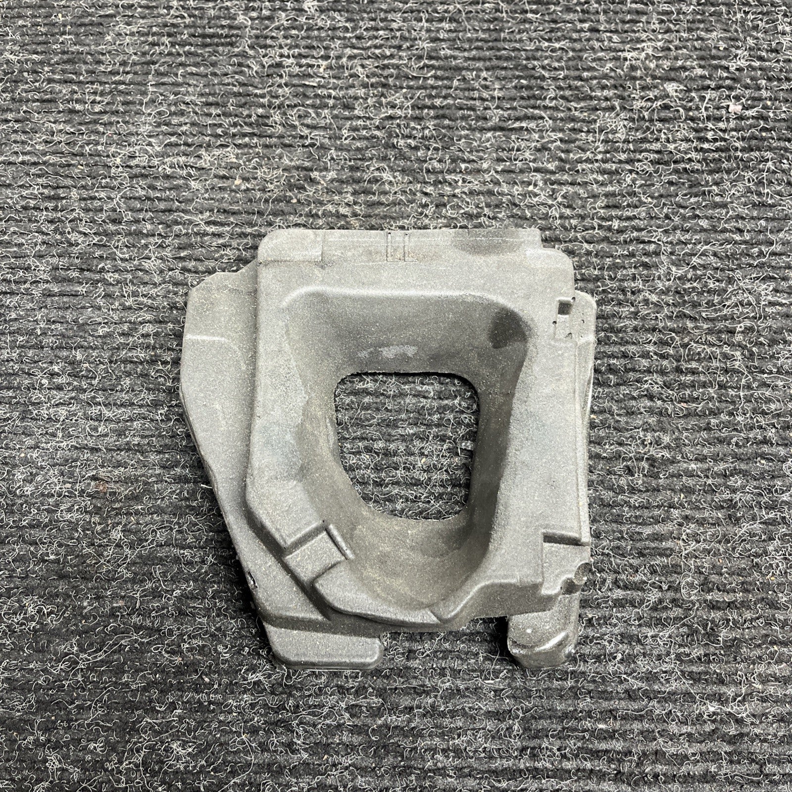 ☑️ 07-13 BMW E82 E89 135 128 N54 N55 MT Shifter Insert Foam Cover OEM