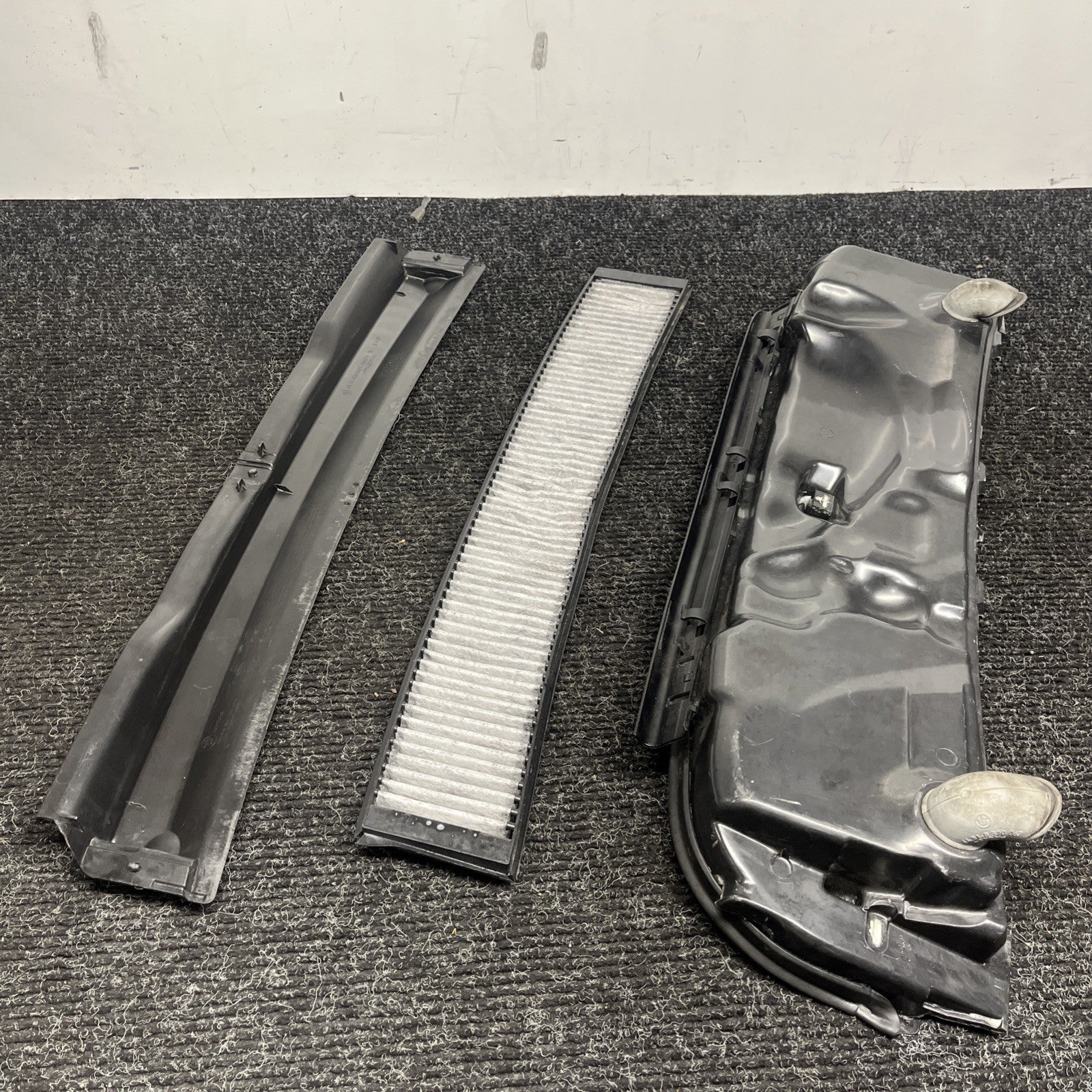 ☑️ 1999-2006 BMW E46 3 SERIES LOWER AIR MICROFILTER COWL COMPLETE SET OEM