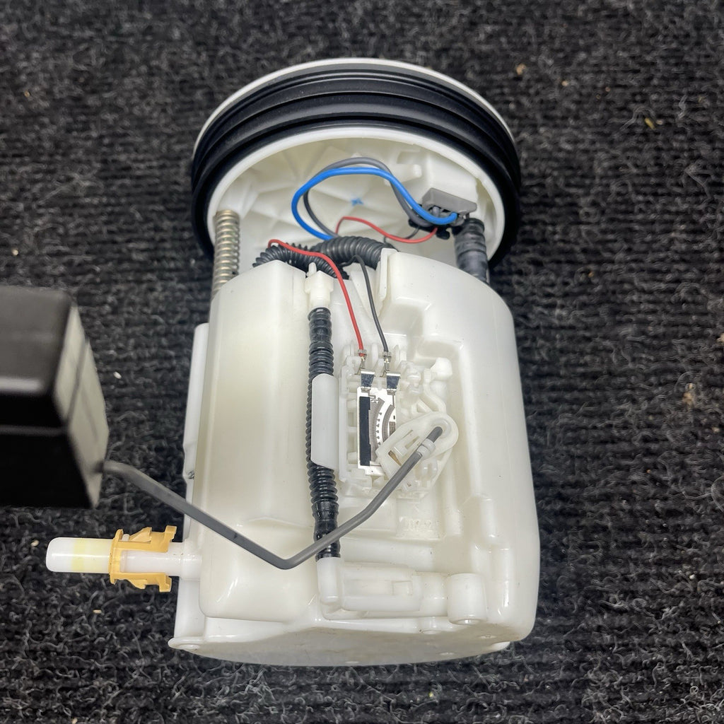 Fuel Pump Assembly Tank Mounted Fits 13-20 BR-Z OEM