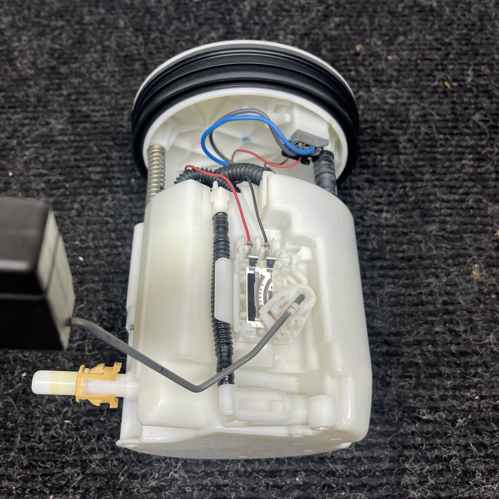 Fuel Pump Assembly Tank Mounted Fits 13-20 BR-Z OEM