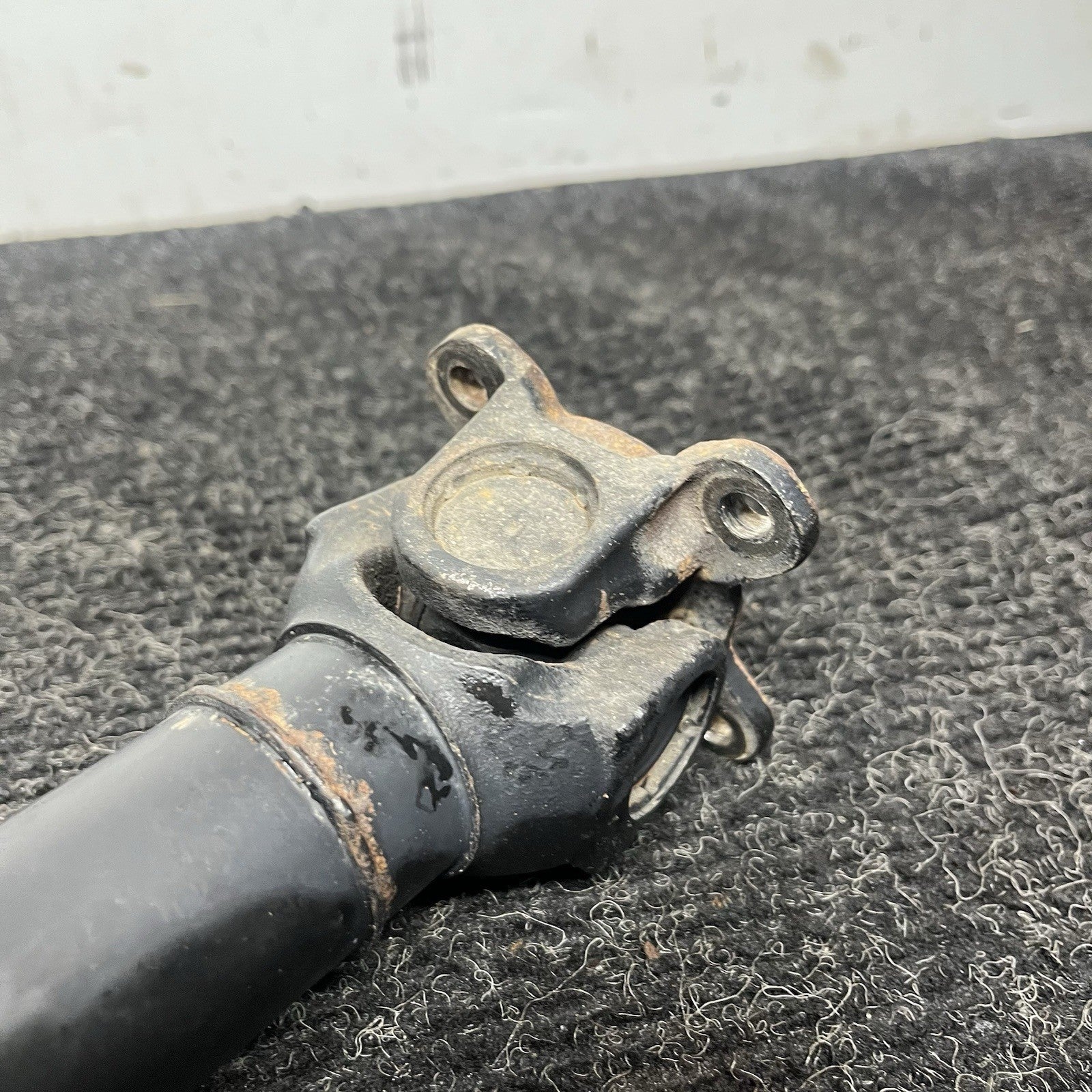 ☑️ 2007-2013 BMW 335xi 328xi E90 E92 AWD xDrive Front Drive Shaft 26208628042