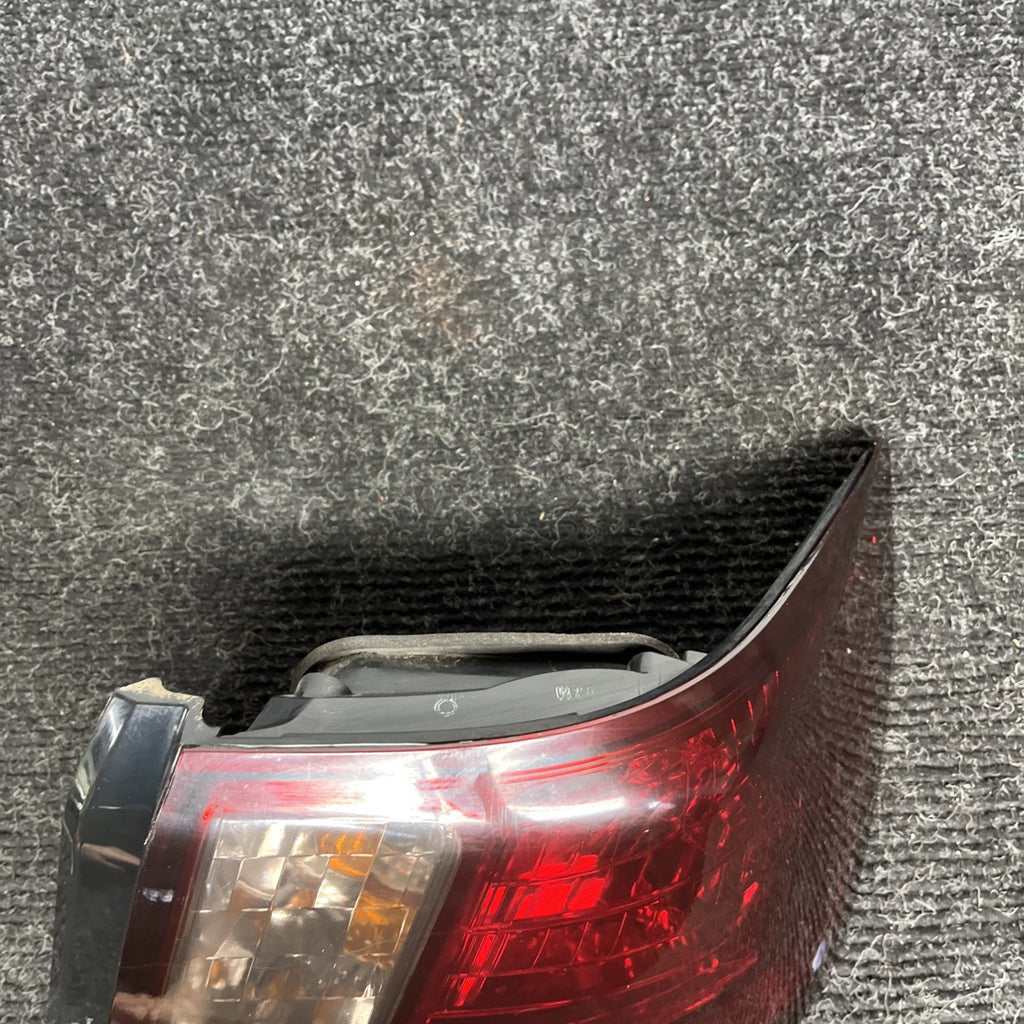 ☑️08-14 OEM Subaru Impreza WRX STI Sedan Passenger Side Left Tail Light SMOKED