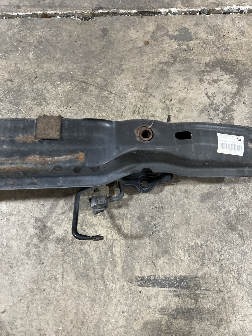 2007 BMW 335i 335xi E90 Rear Bumper Reinforcement Carrier OEM 51127157118