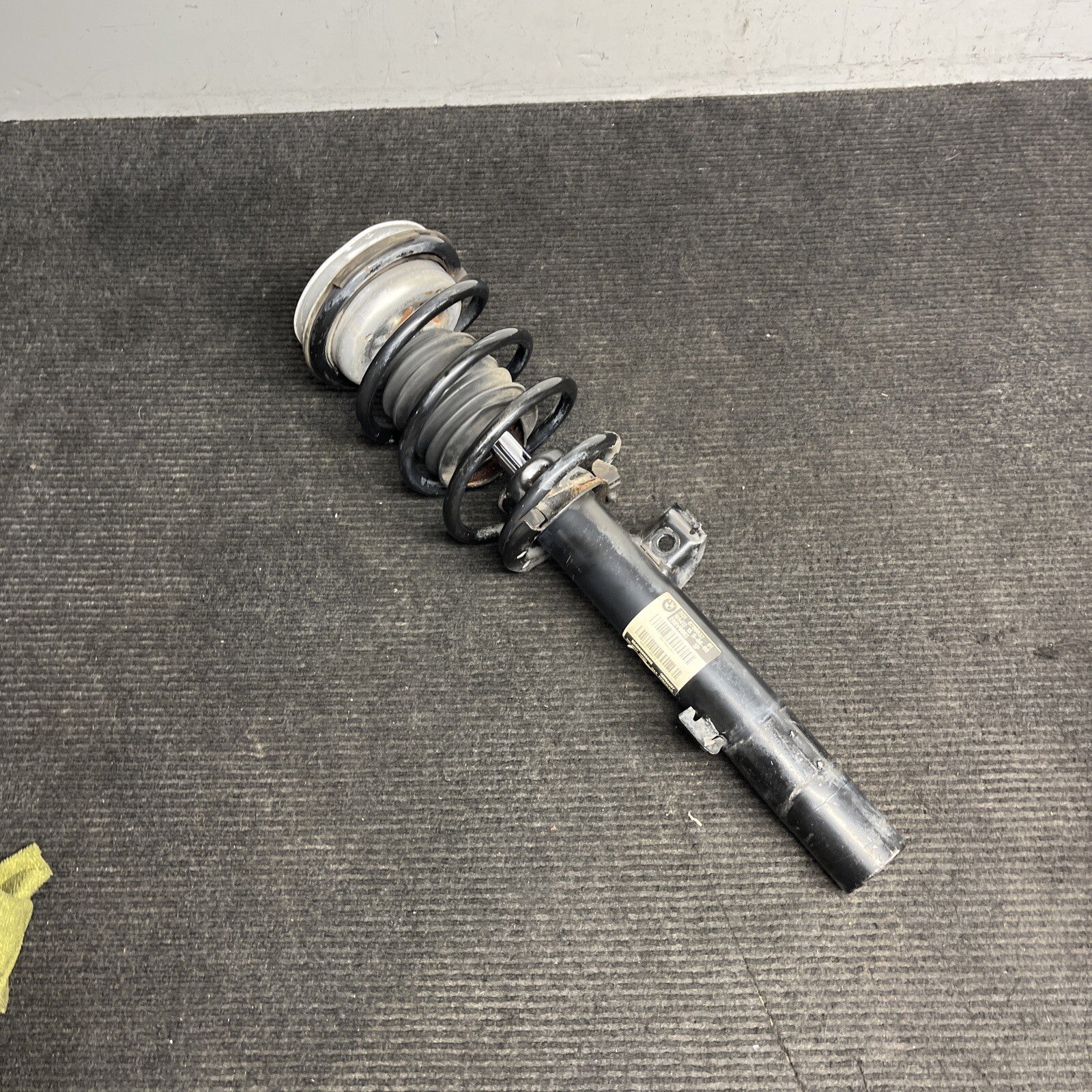 ☑️ 08-13 OEM BMW E88 Convertible 135 Front Driver Side M SPORT 76k Strut