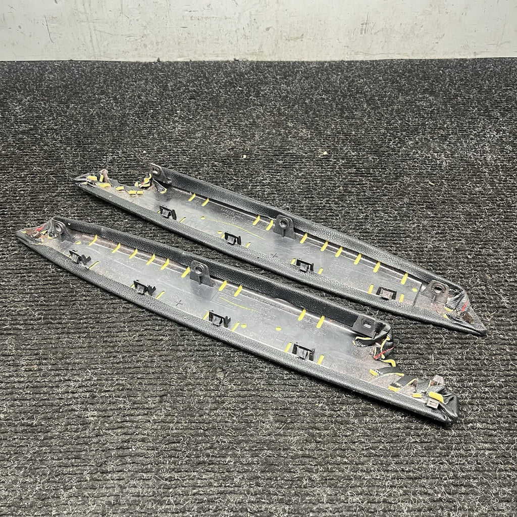 ☑️ 2013 SUBARU BRZ GT86 FR-S FRONT LEFT RIGHT DOOR TRIM PANEL BLACK RED OEM