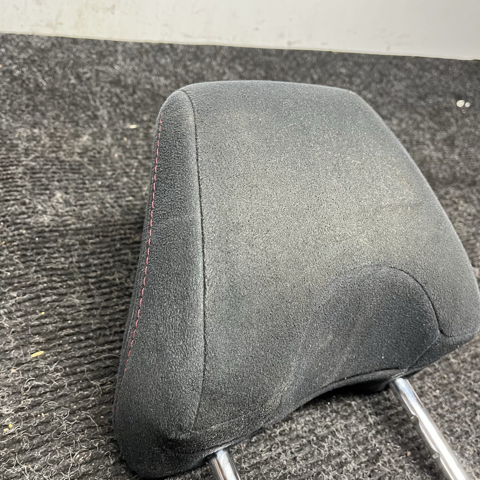 ☑️ 2013-2018 SCION FRS GT86 FRONT SEAT CLOTH RED STITCH HEAD REST