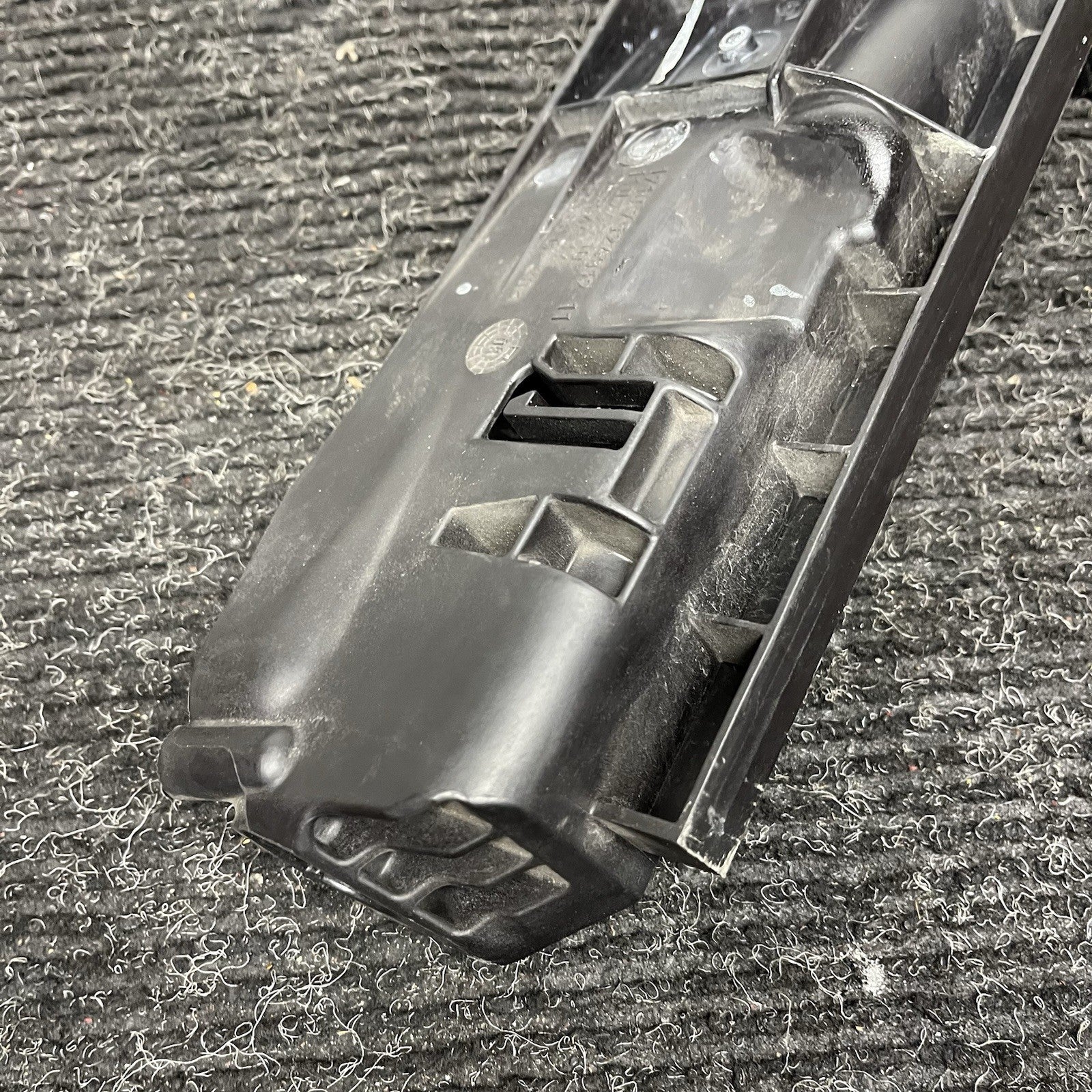 ☑️ BMW E90 Radiator Mount Carrier Left 7524912 OEM 06-11 325 328 330 335 M3