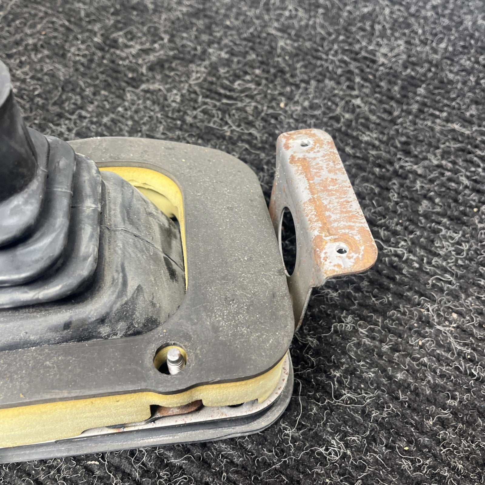 ☑️ 2013-2020 Subaru BRZ Scion FRS Toyota 86 Shifter Trim Boot Noise Dampener OEM