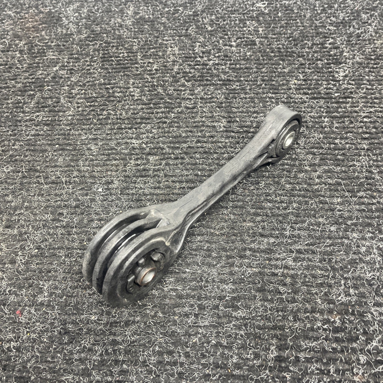 ☑️ TORQUE STRUT MOUNT SUPPORT BRACKET fits IMPREZA WRX STI 2012 OEM PA66 GF50