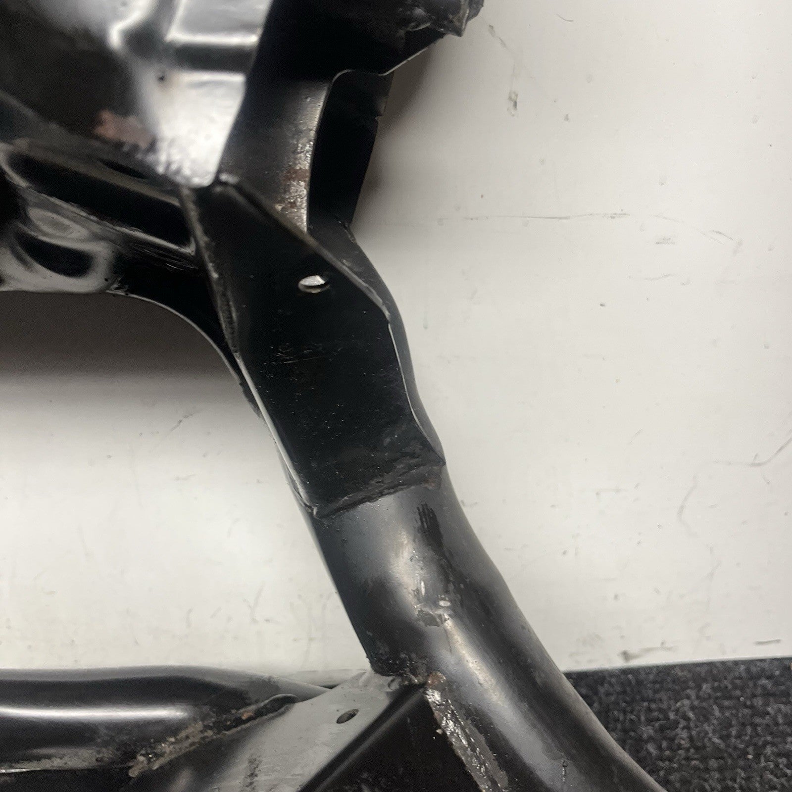 ☑️ 2003-2008 BMW E85 Z4 Convertible Rear Axle Subframe Crossmember Carrier OEM