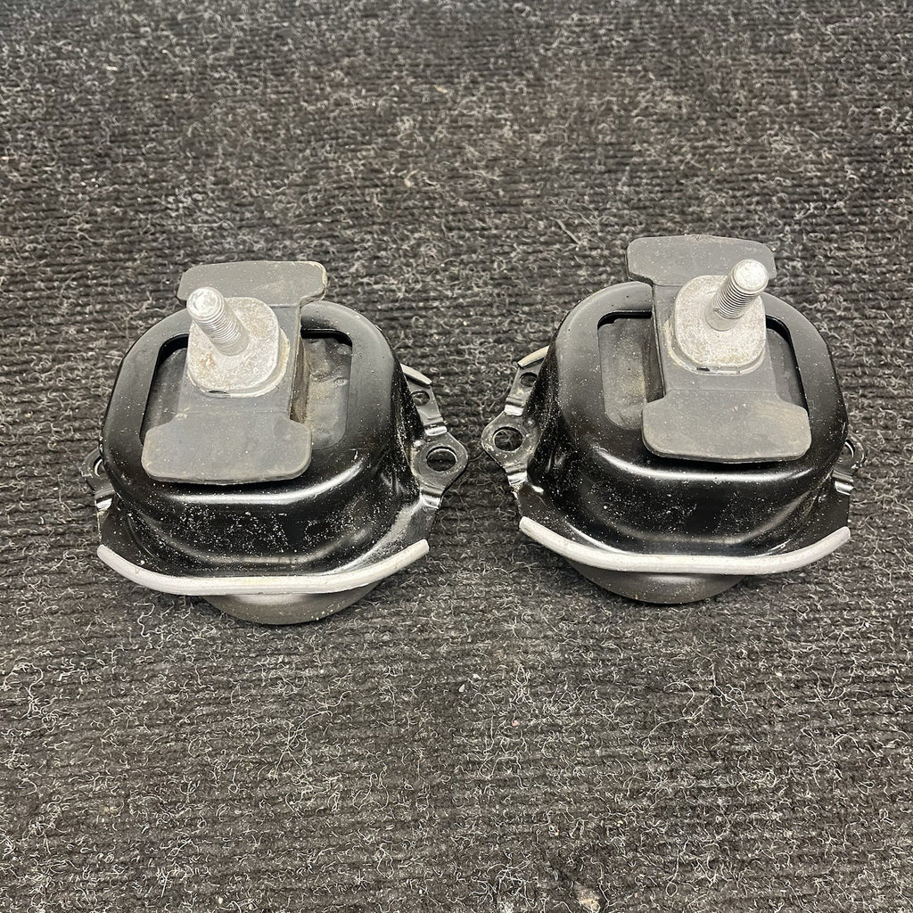 ☑️10-19 BMW E70 E71 X5 X6 XDRIVE35I Front Engine Motor Mount Bracket 6780260 OEM