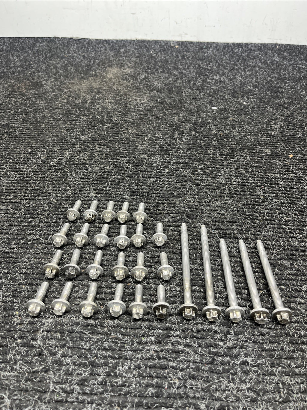 ☑️ 2007-2010 BMW 335i E90 E92 E93 E82 N54 Oil Pan Bolt  Complete Set OEM