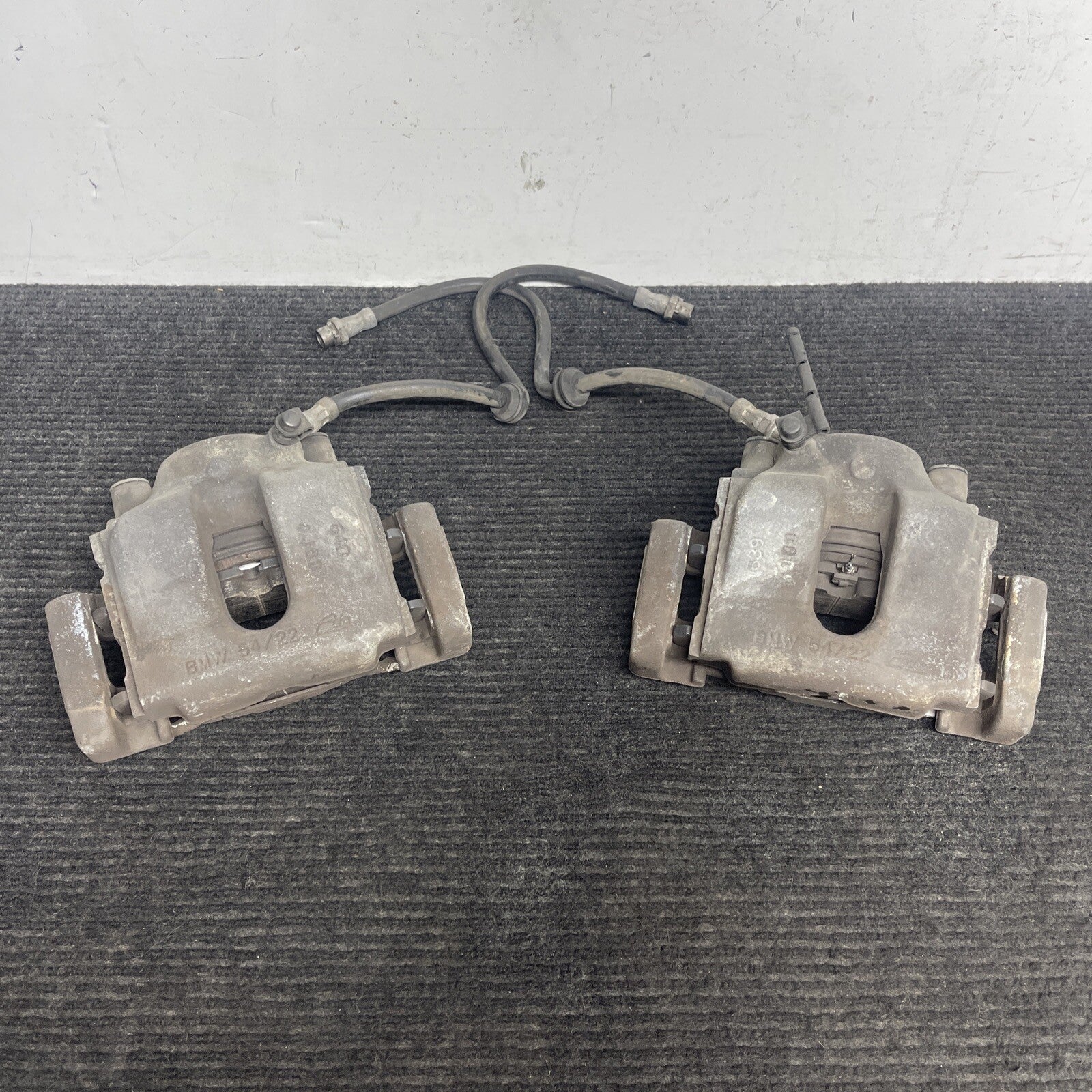 ☑️ BMW E36 E46 E85 Z3 Z4 Front Left & Right Brake Caliper Housing Shoe Set OEM