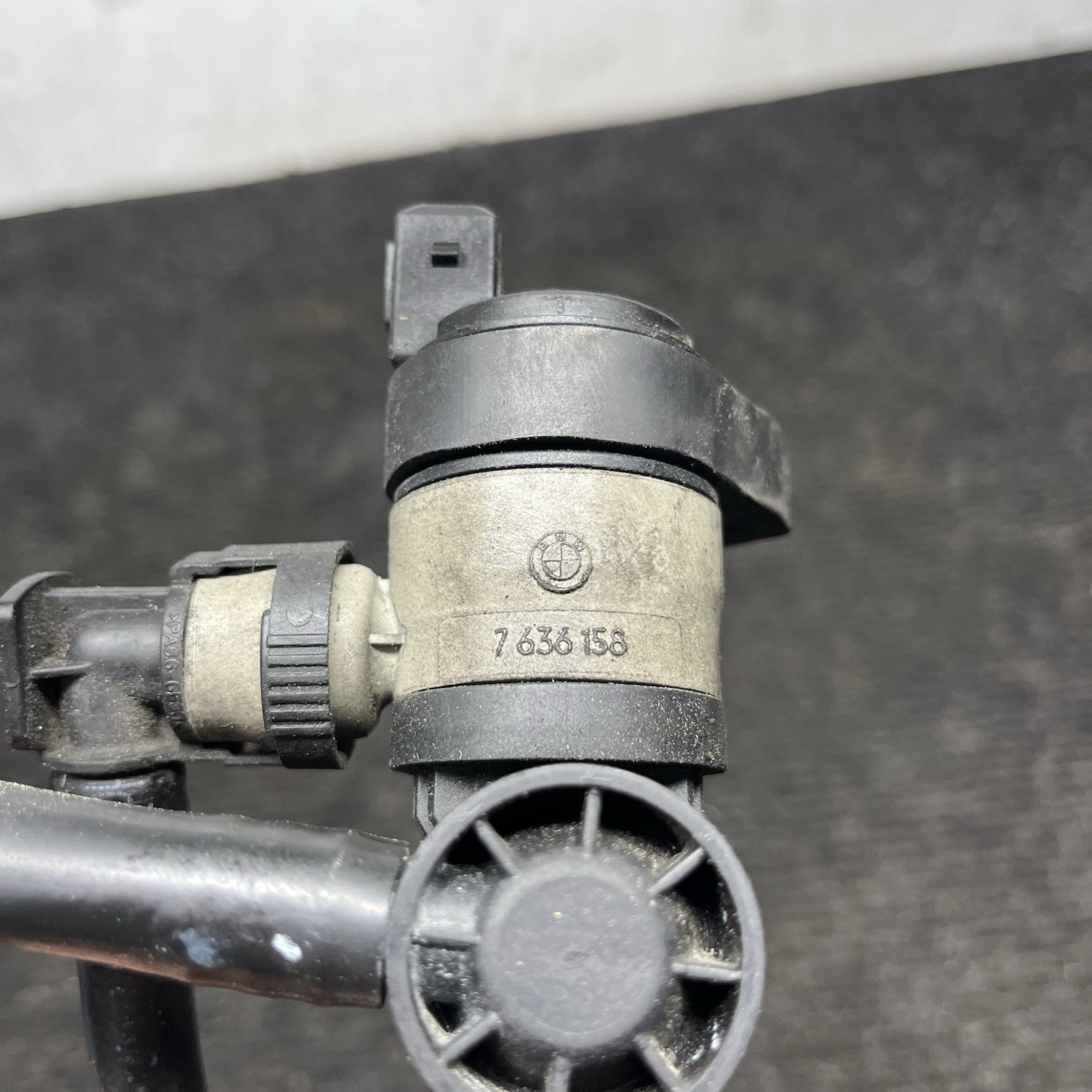 ☑️ Fuel Vent Valve BMW F10 535I X5 E70 35IX Ventilation Valve Fuel 7636158
