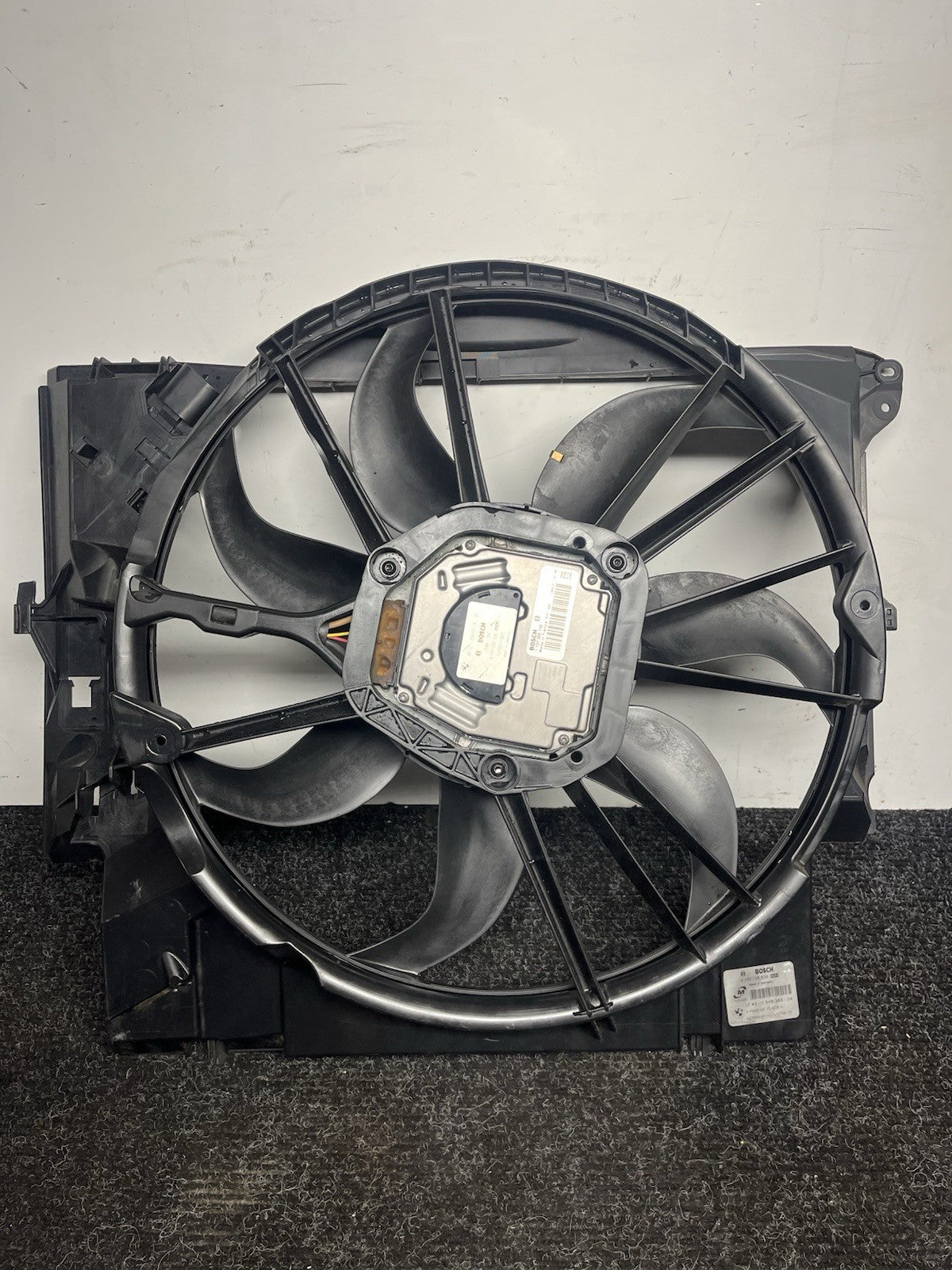 ☑️ 07-13 OEM BMW E88 E90 E92 N54 N55 Engine Radiator Cooling Auxiliary Fan 600W