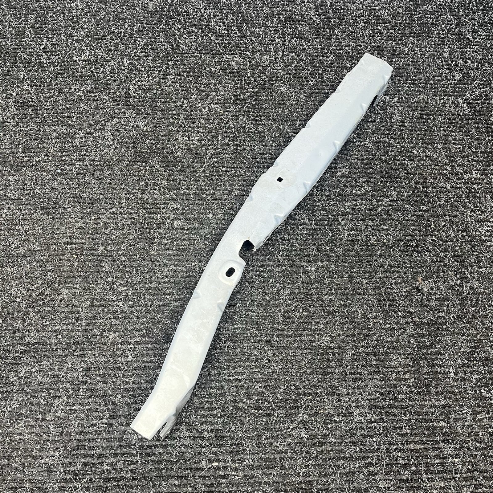 ☑️ 2013-19 Scion FRS Subaru BRZ 86 Front RH Right Side Fender Bracket OEM
