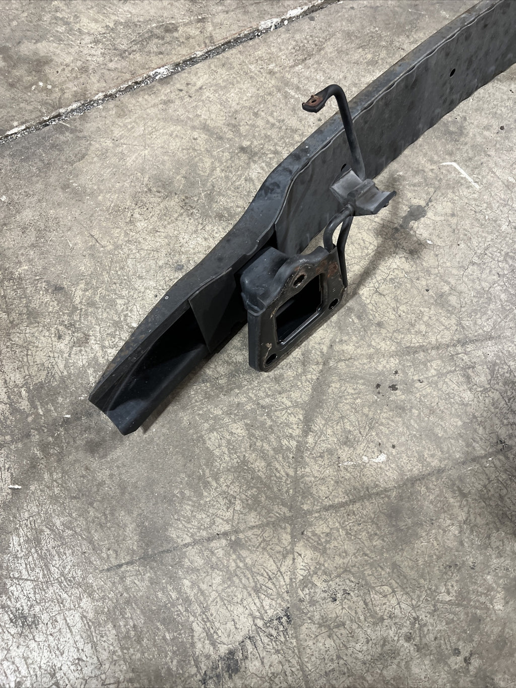 2007 BMW 335i 335xi E90 Rear Bumper Reinforcement Carrier OEM 51127157118
