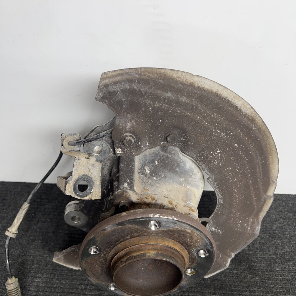 ☑️ 06-13 OEM BMW E82 E90 E92 RWD Front Right Hub Knuckle Wheel Bearing Spindle