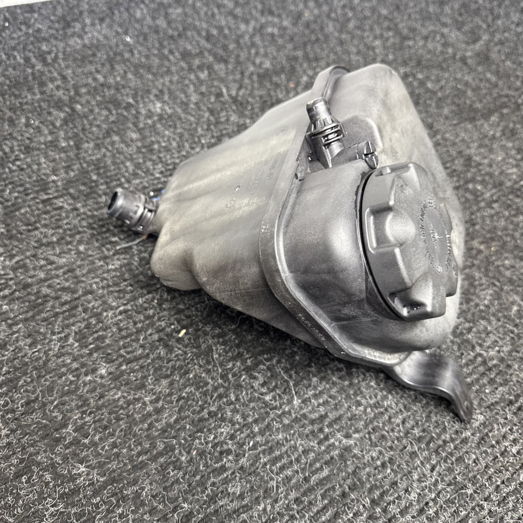 ☑️ 11-13 BMW E88 E90 E92 1/3 Series Engine Radiator Coolant Tank Reservoir OEM