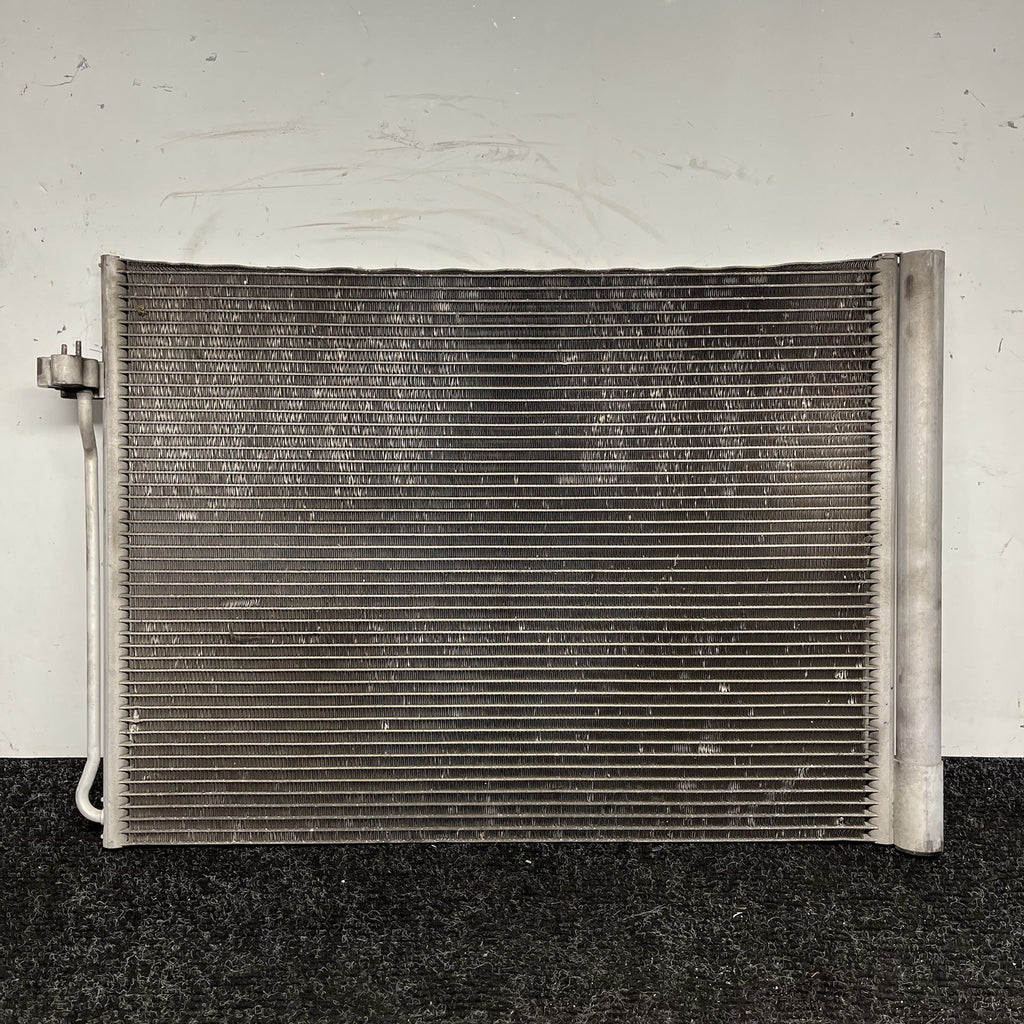 ☑️ 10-13 BMW X5 E70 AC Condenser Radiator OEM
