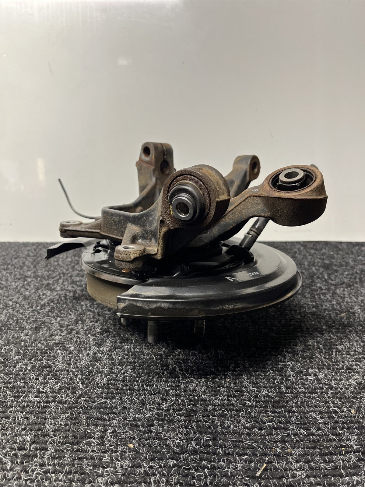 ☑️ 2022-2023 TOYOTA GR86 REAR LEFT DRIVERS SPINDLE KNUCKLE HUB ASSY OEM