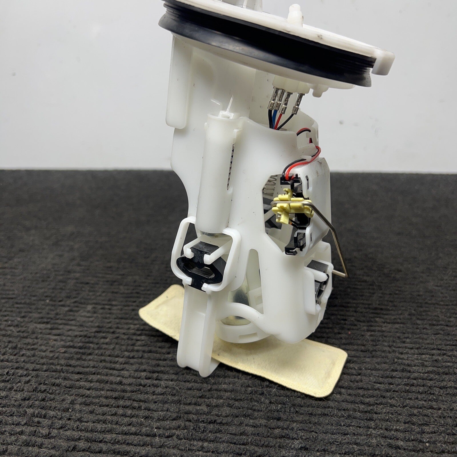 ☑️ Genuine Fuel Pump Assembly for BMW 330 Ci 3.0 (06/2000-04/2007) BOSCH