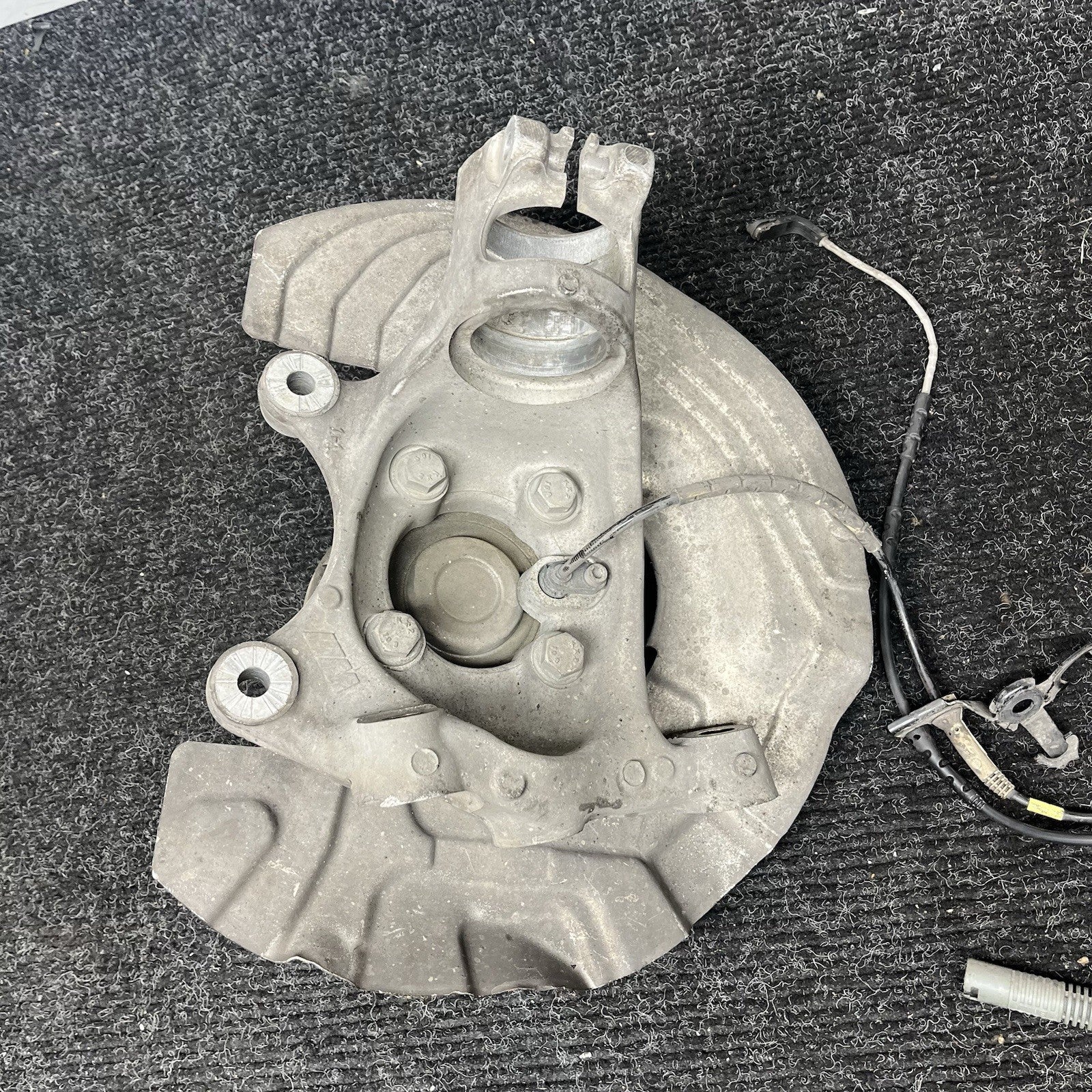 ☑️ 2008-2013 BMW E90 E92 M3 FRONT LEFT DRIVER SPINDLE KNUCKLE WHEEL HUB BEARING