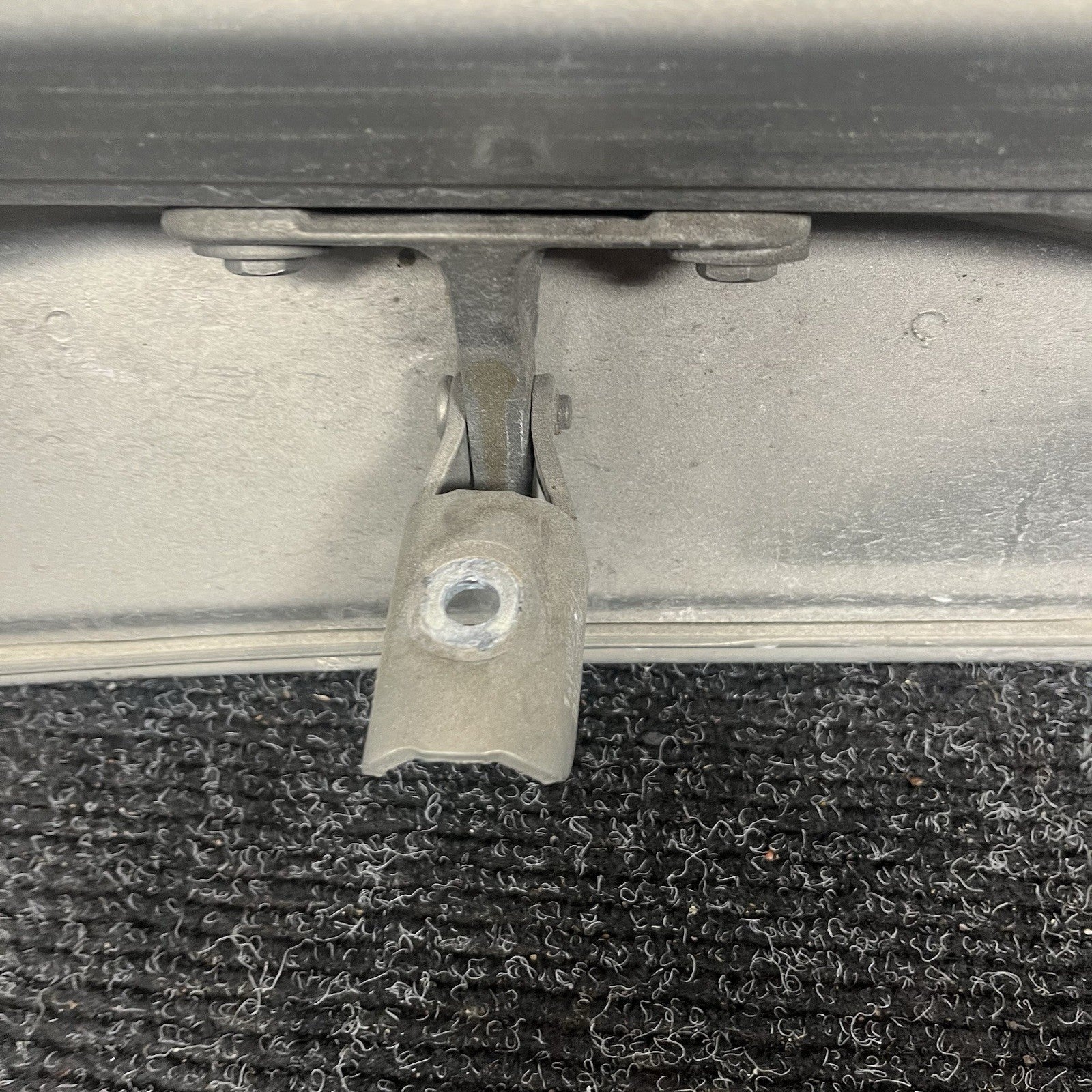 ☑️ BMW 2007-2013 E70 X5 REAR LOWER TAILGATE LIFTGATE TRUNK OEM