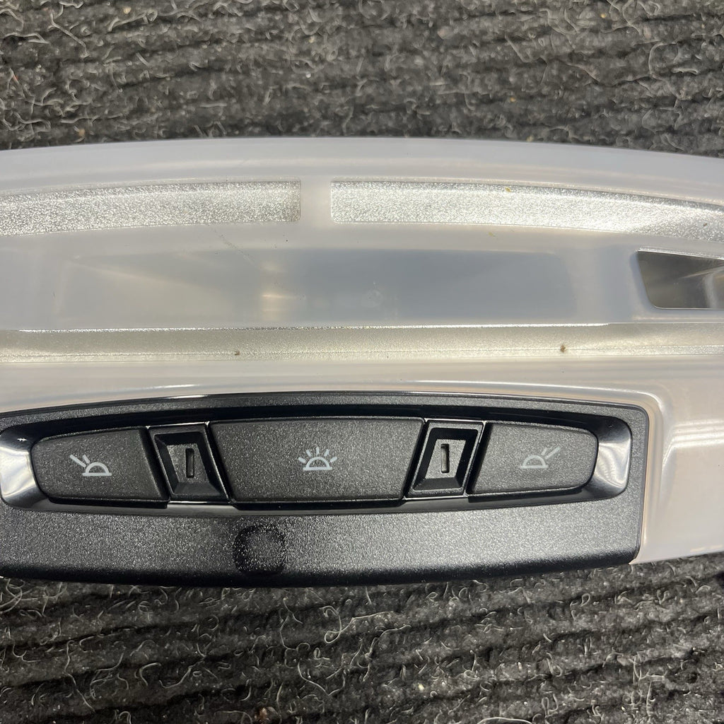 ☑️ 2012-2016 BMW 328i F30 OEM Rear Interior Overhead Dome Light Lamp 179349-00