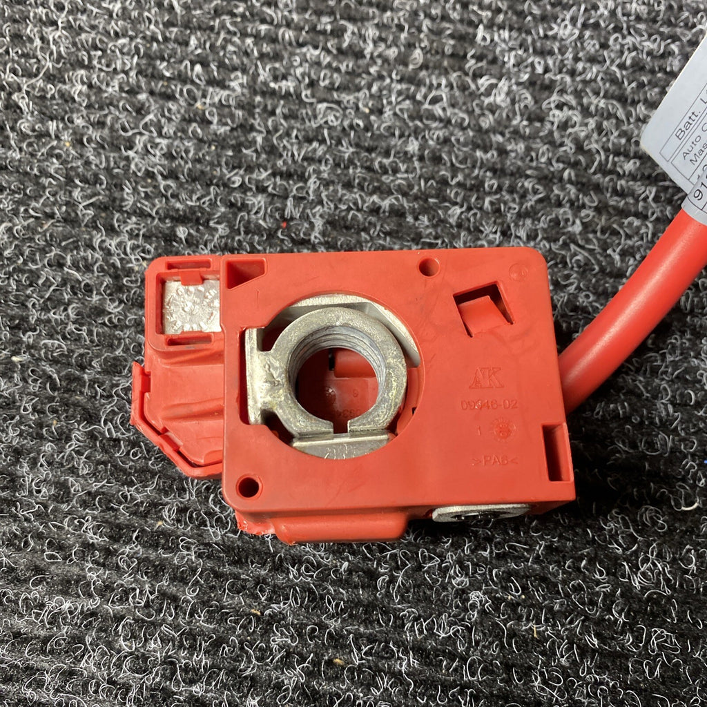 ☑️ 06-13 OEM BMW E82 E90 E92 M3 Battery Plus Pole Terminal Positive Red Cable
