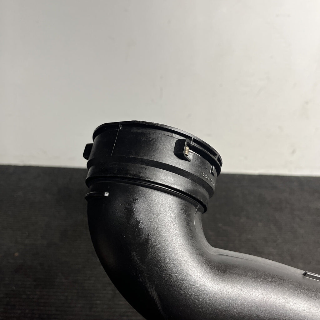 ☑️ 11-16 BMW 40LI 640I 535I UPPER AIR INTAKE DUCT HOSE TUBE PIPE OEM 23557610