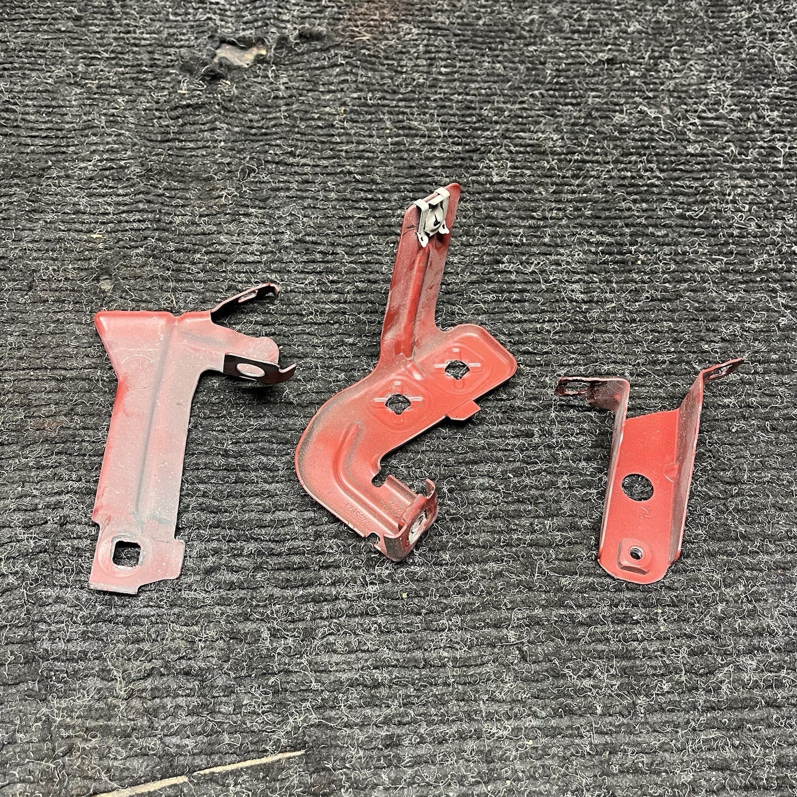 ☑️ 12-20 OEM BMW F30 F32 F33 Front Left Driver Fender Wing Holder Bracket SET