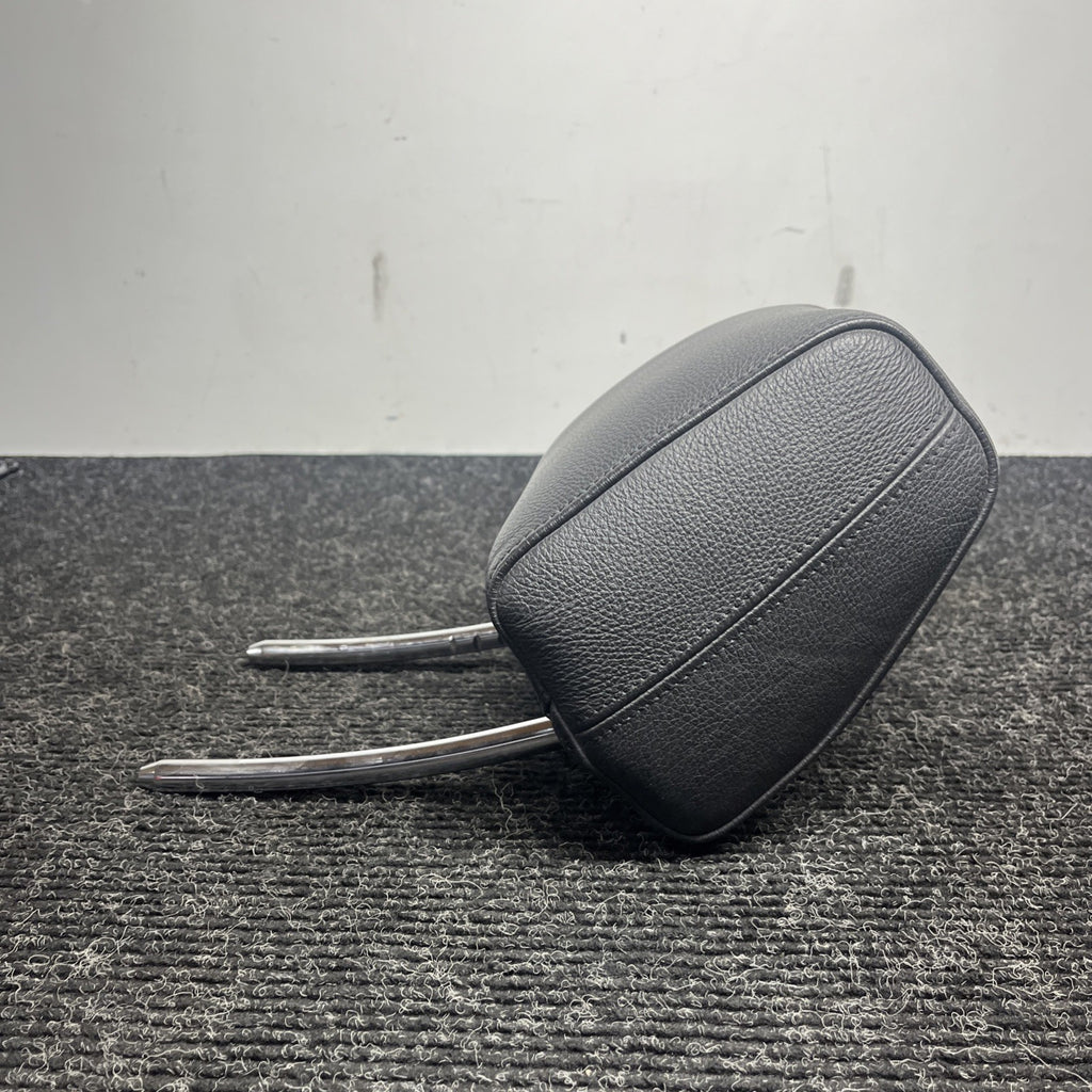 ☑️ 2007-2013 OEM BMW 328i 335i E90 E91 Front Head Rest Black Leather Set