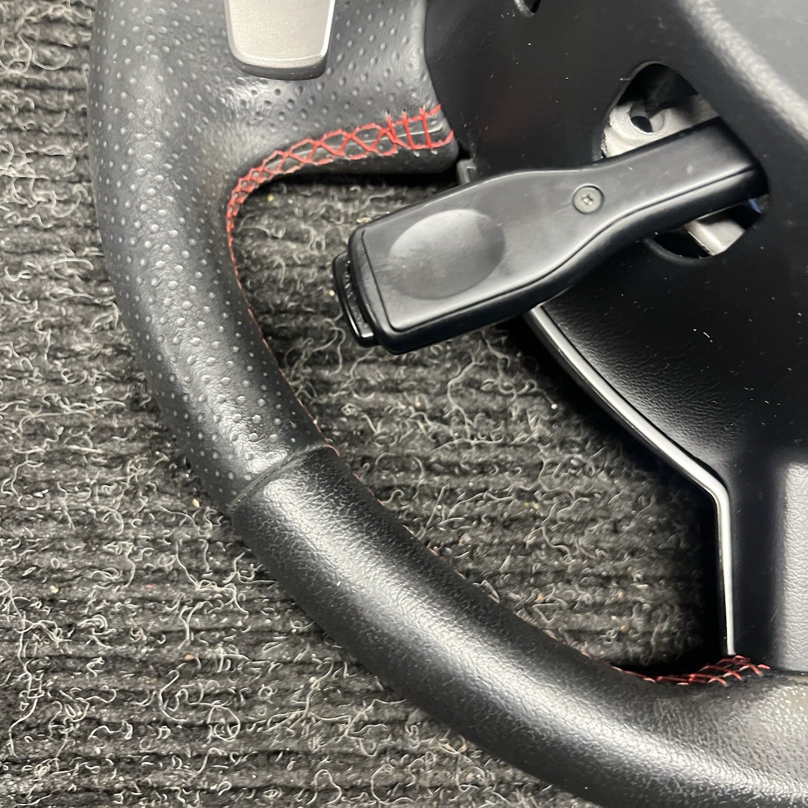 ☑️ 2013-2016 SCION FRS Subaru BRZ OEM Steering wheel Red Stitched Shift Paddles