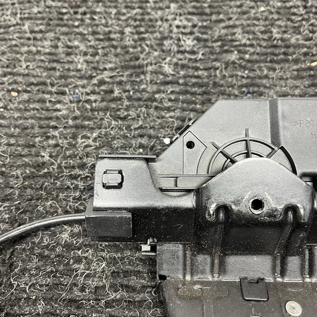 ☑️ BMW E46 M3 330i 325i 323i REAR TRUNK RELEASE LOCK LATCH MECHANISM OEM