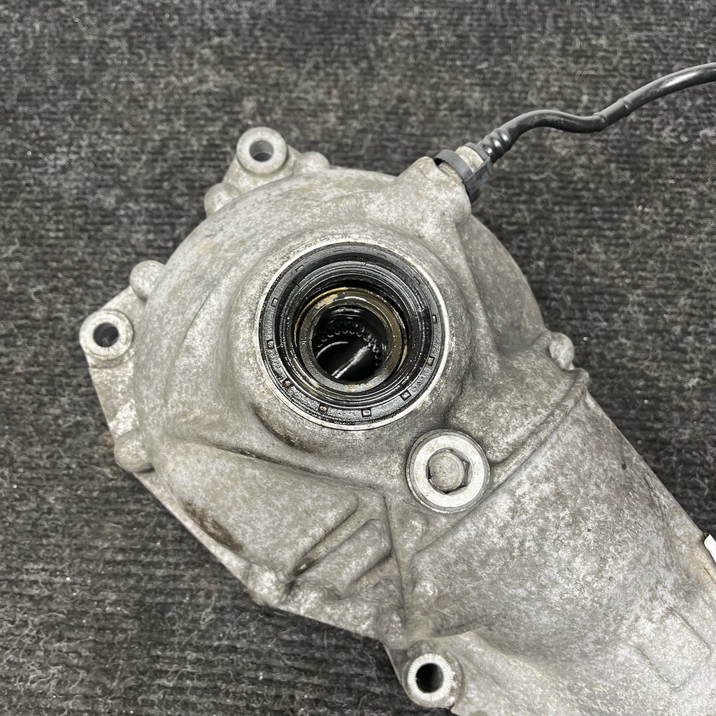 ☑️ 11-13 BMW E70 X5 XDrive35i A/T AWD 3.0L Front Differential Axle Carrier OEM