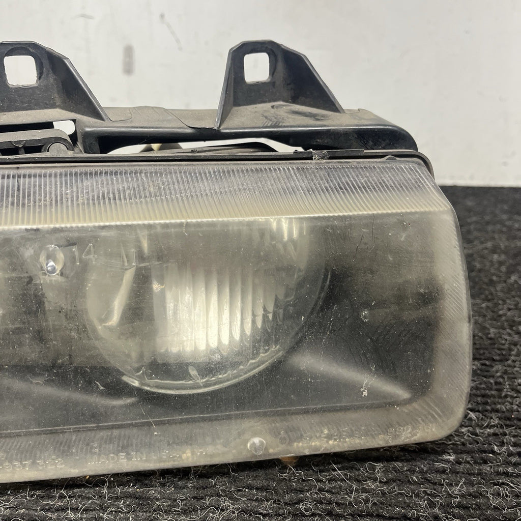 ☑️ 1992-1999 BMW 328I E36 Convertible Right Passenger Side Halogen Headlight OEM